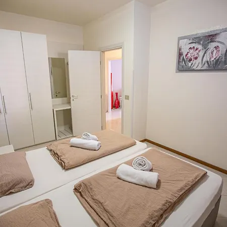 Pifferi Apart-hotel 3*